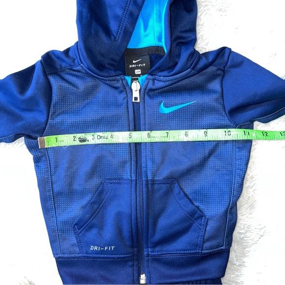 Infant Nike Tracksuit - Picture 3 of 4